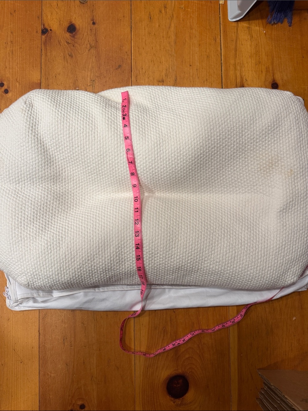 Snuggle Me patented sensory lounger pillow to hug your baby - Picture 6 of 13